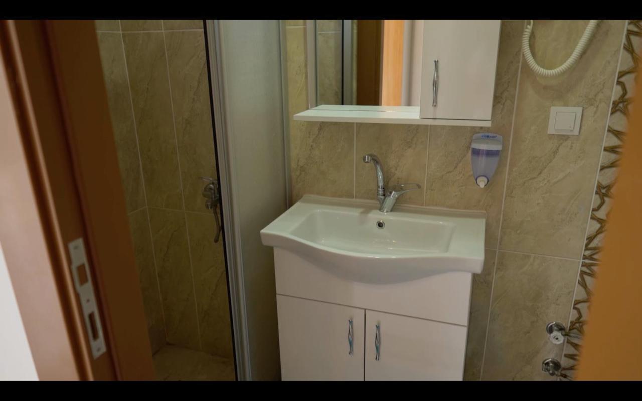 Gueven Hotel Чанаккале Екстериор снимка