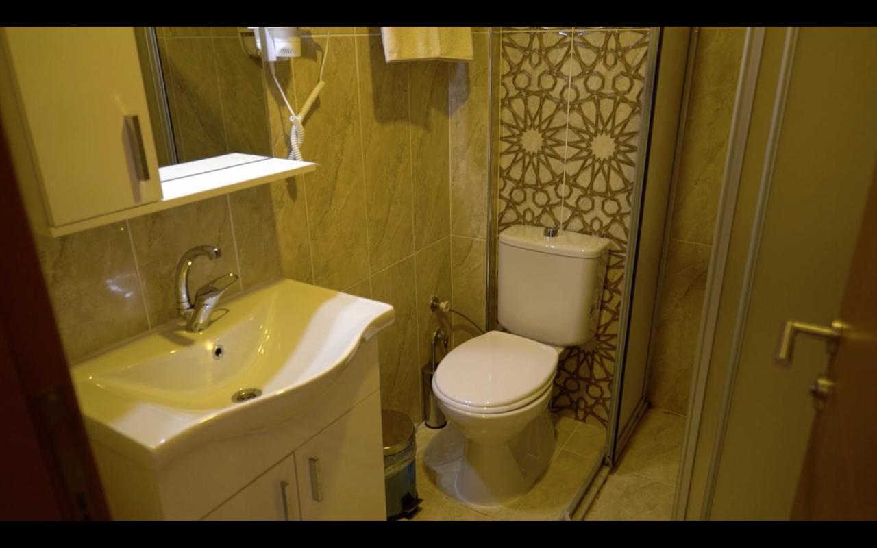 Gueven Hotel Чанаккале Екстериор снимка